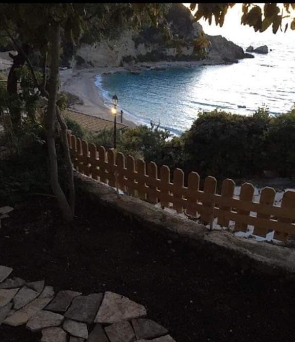 Hotel Ostria Áyios Nikítas Exterior foto